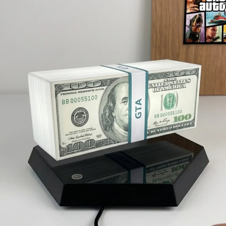 GTA Cash Stack LED Night Lamp – Luxury Money Table Light